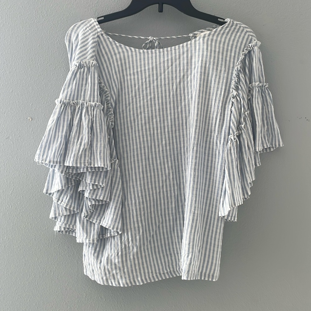 Blue striped boutique top